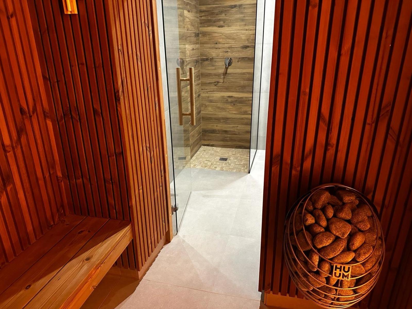Wrzos Resort & Wellness **** Domki Caloroczne 벵기에르스카 구르카 외부 사진